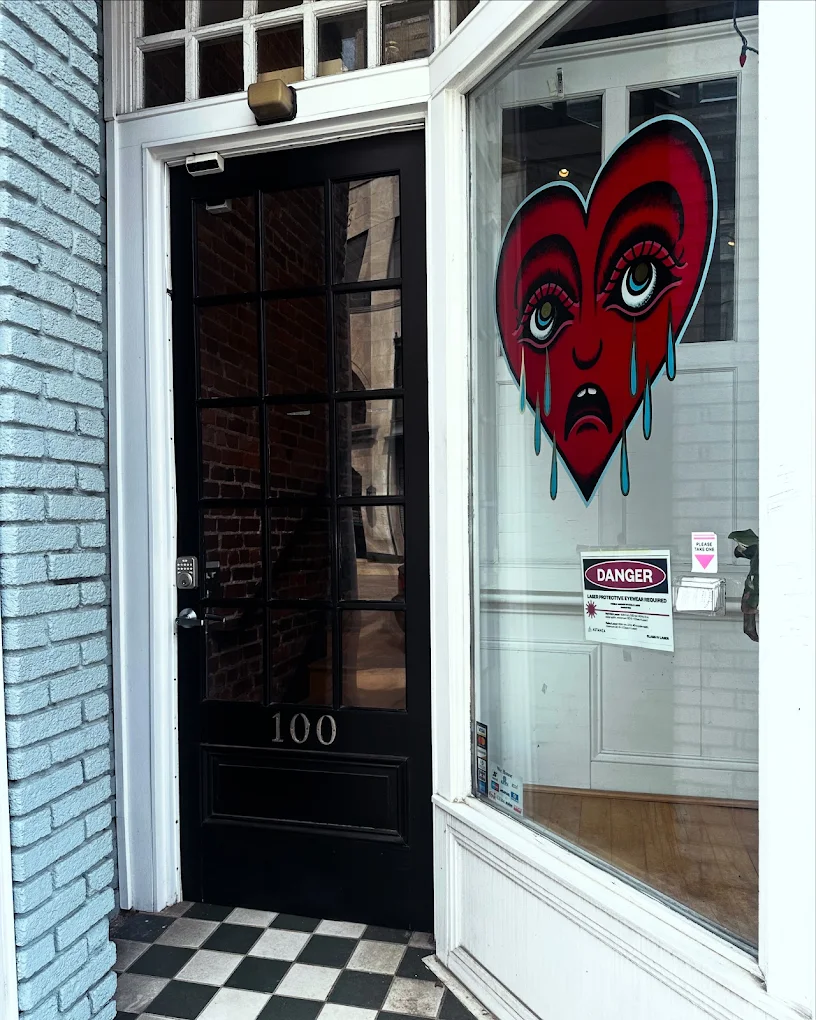 Regretful Heart Laser Tattoo & PMU Removal clinic photo