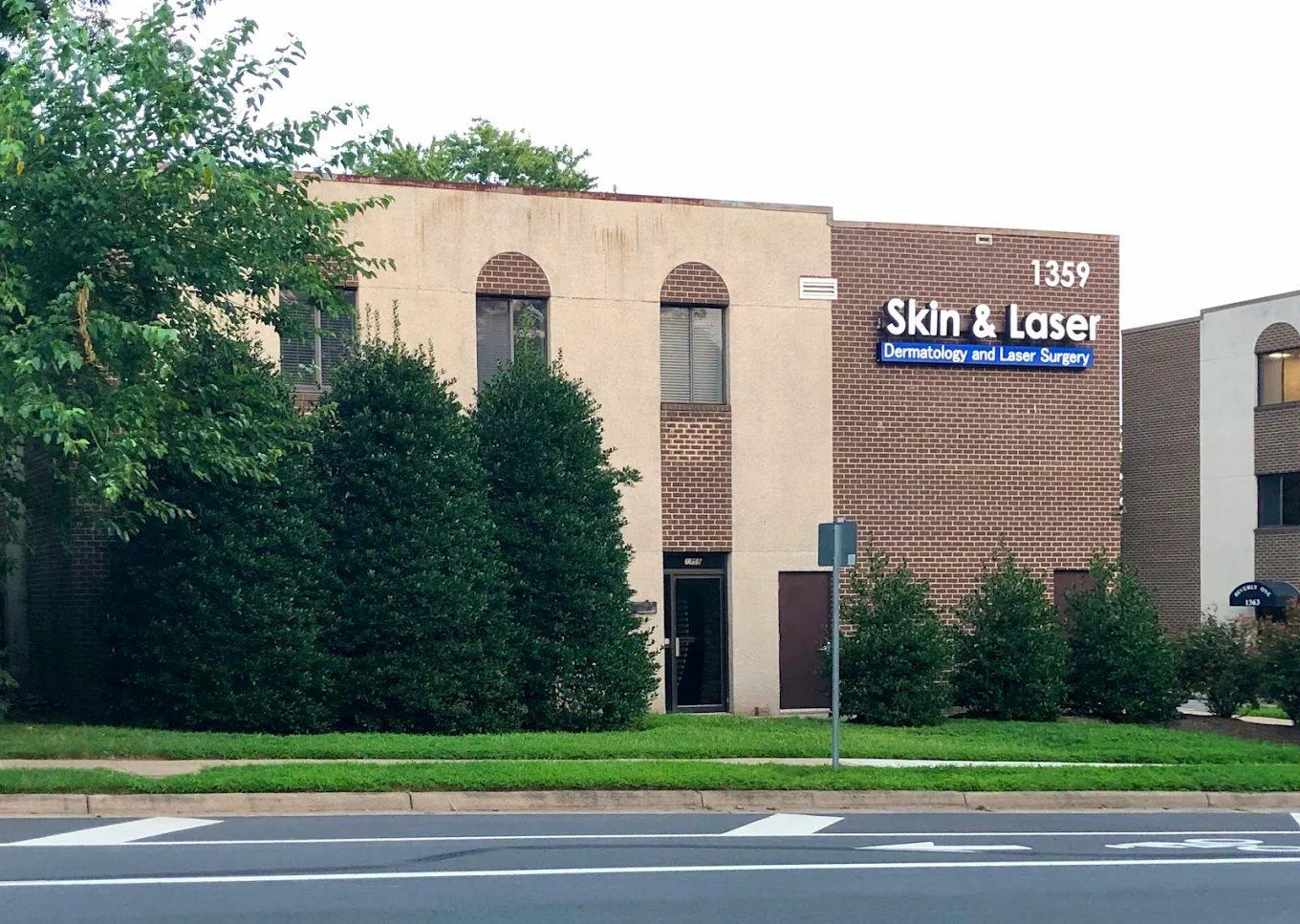 Skin & Laser Dermatology Center McLean clinic photo
